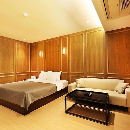 Gloria Hotel Seongnam Dış mekan fotoğraf