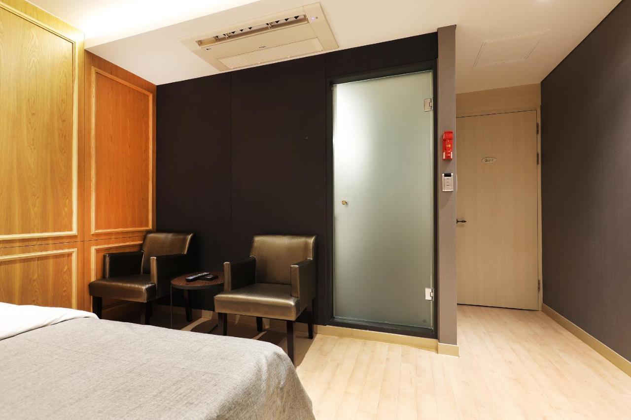 Gloria Hotel Seongnam Dış mekan fotoğraf