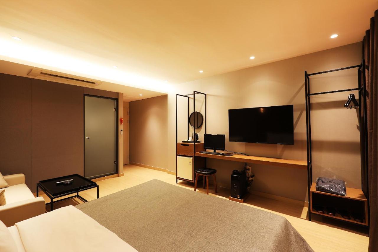 Gloria Hotel Seongnam Dış mekan fotoğraf